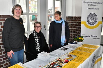 Stand des Clubs in der Markthalle